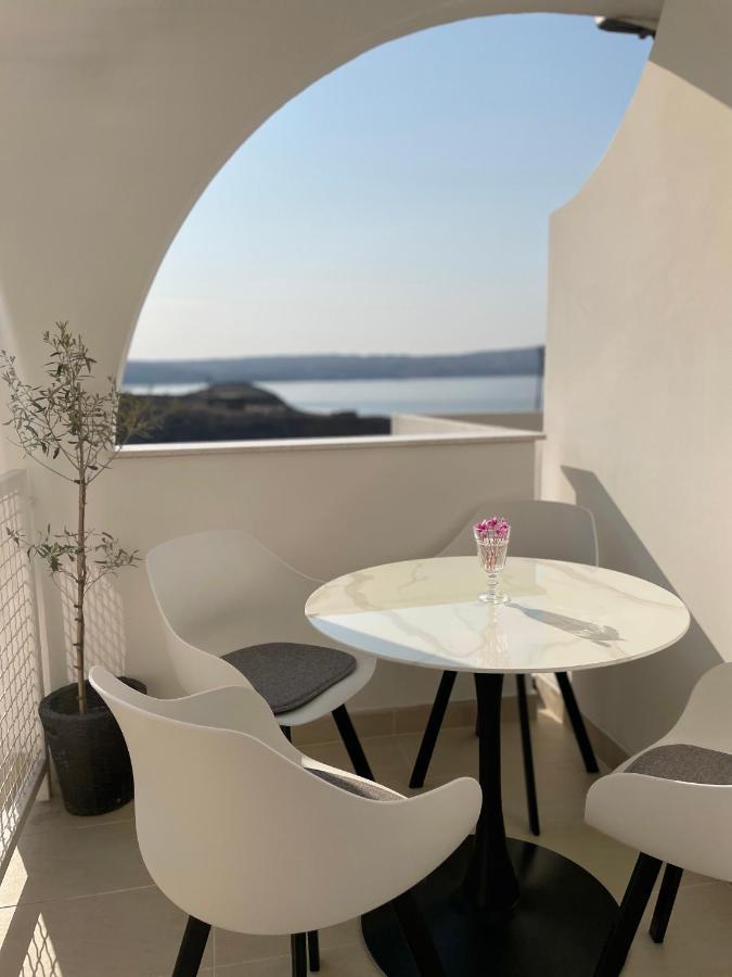 Apartment Vila ** Stinica Exteriör bild
